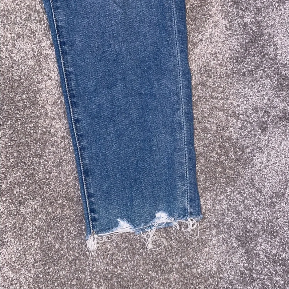 American Eagle Mom Jeans - Picture 2 of 11